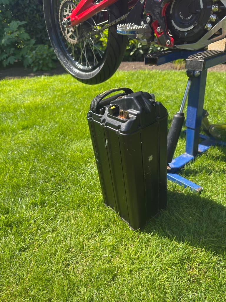 Surron batterij, Ophalen, Gebruikt
