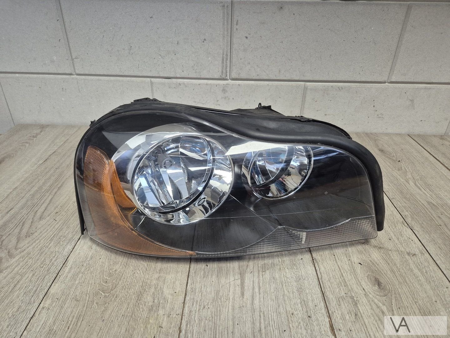 Koplamp rechts voor Volvo XC90 2002 tot 2007 halogeen €100, Gebruikt, -, -, Ophalen of Verzenden