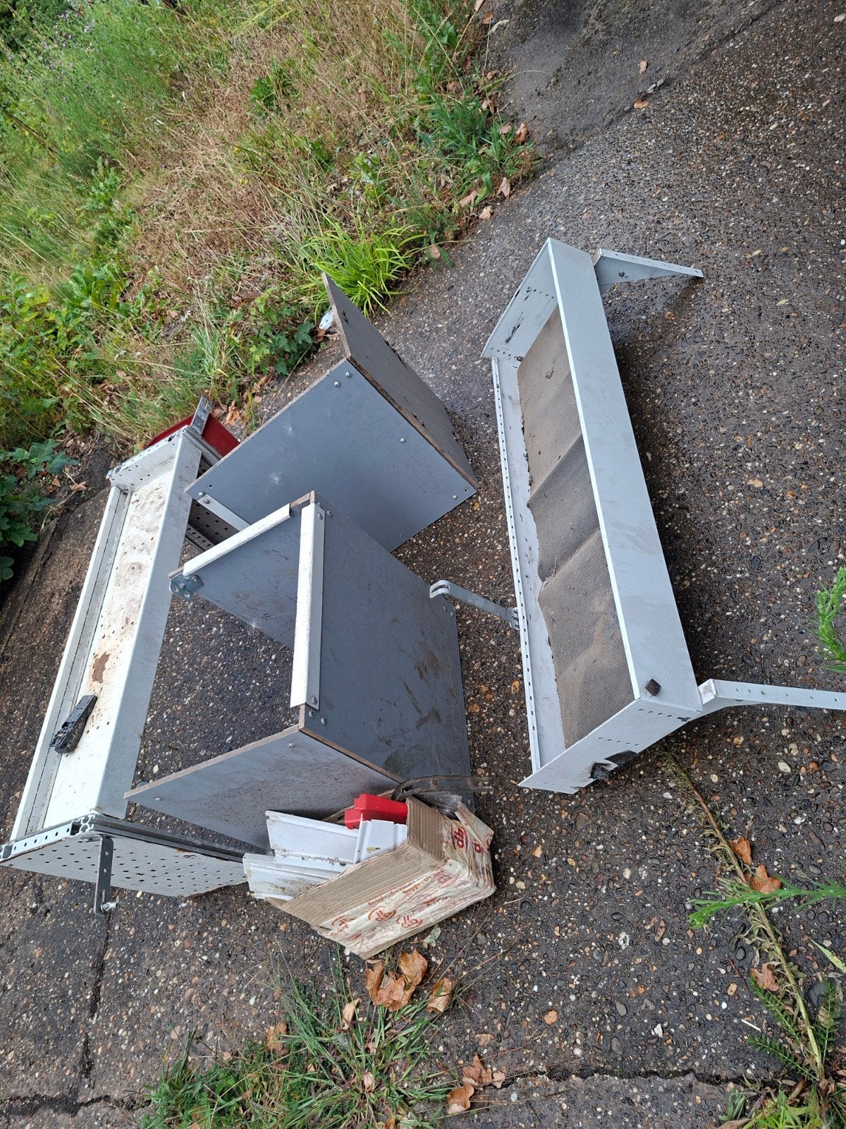 inrichting voor camionette, Ophalen, Nissan