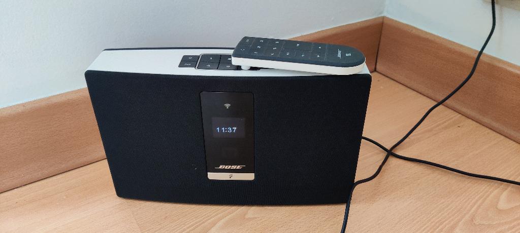 Bose Soundtouch 20, Enlèvement ou Envoi, 60 à 120 watts, Utilisé, Haut-parleurs Frontaux, Arrière ou Stéréo