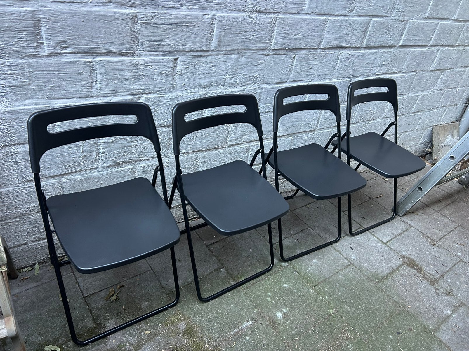 4 chaises Ikea Nisse, Synthétique, Comme neuf, Enlèvement, Quatre