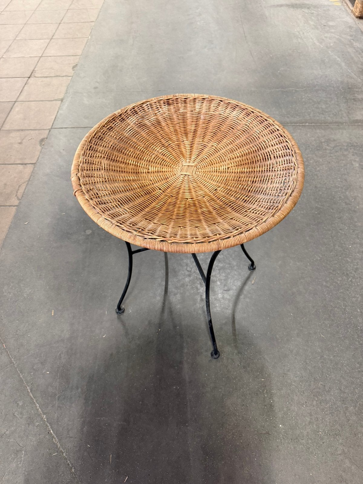 Belle table, Maison & Meubles, Enlèvement, Comme neuf