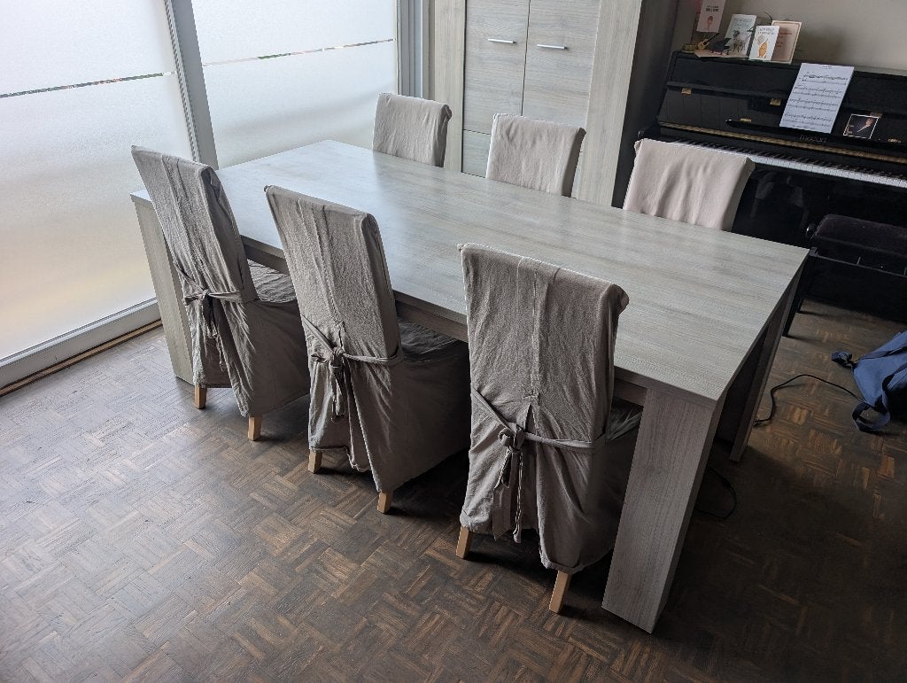Grote eettafel lichtgrijs/lichtbeige hout – 197  95 cm, Huis en Inrichting, Ophalen, Lichtgrijs/lichtbeige hout, Gebruikt, 50 tot 100 cm