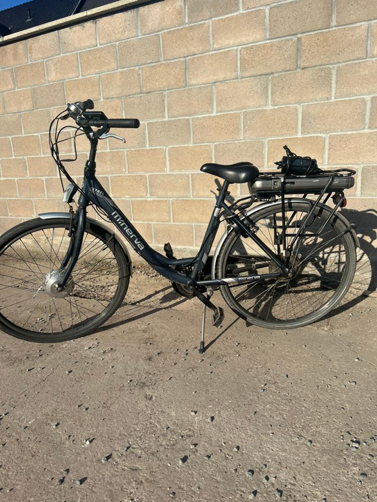 Vélo électrique Minerva, Enlèvement, Comme neuf