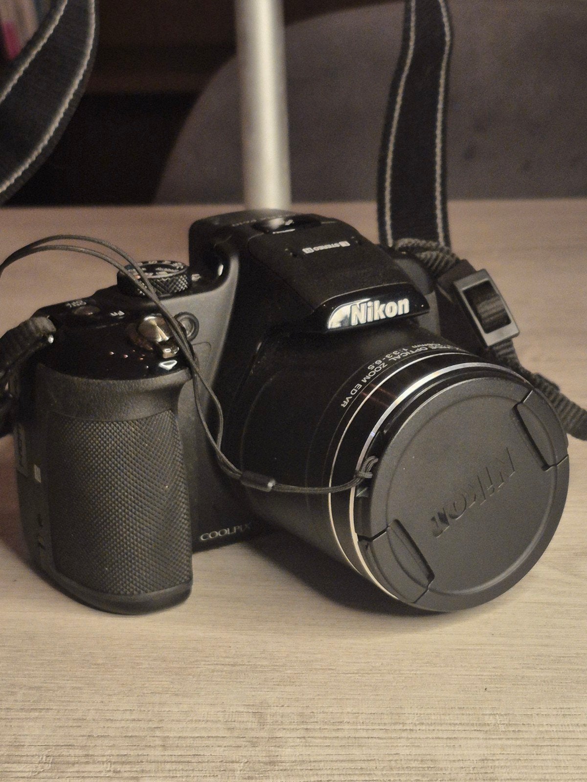 Nikon Coolpix P610 bridgecamera - 60x zoom, 16 megapixels, Ophalen of Verzenden, Zo goed als nieuw, Lensdop