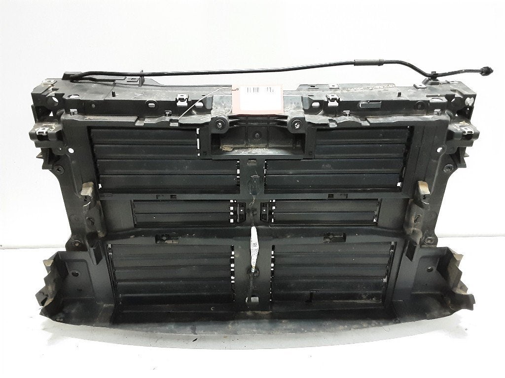 VOORFRONT Mazda 3 Sport (BP) (01-2018/-), Gebruikt, Mevr. I. Hauben, Mazda, Rue de l'Espoir 34 34
4030  GRIVEGNÉE, BE