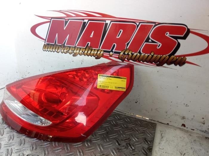 Feu arrière droit d'un Ford Fiesta, -, -, 3 mois de garantie, -