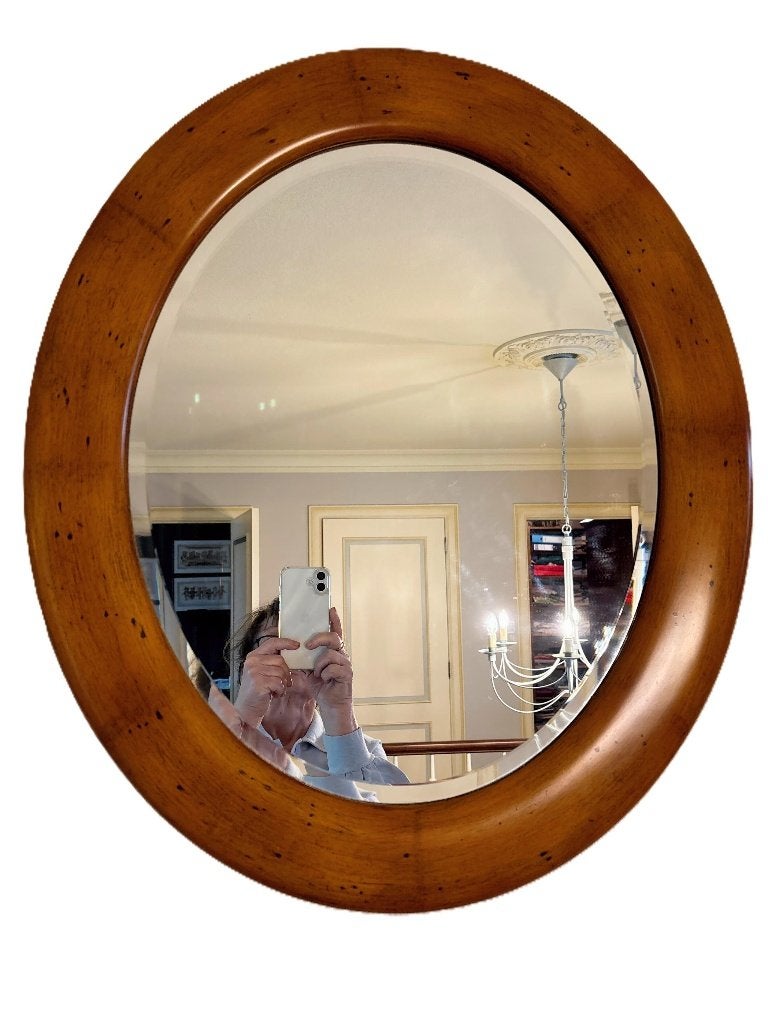 Beau miroir ovale avec cadre en bois de cerisier, Antiquités & Art, Moins de 100 cm, Enlèvement, 50 à 100 cm, Ovale