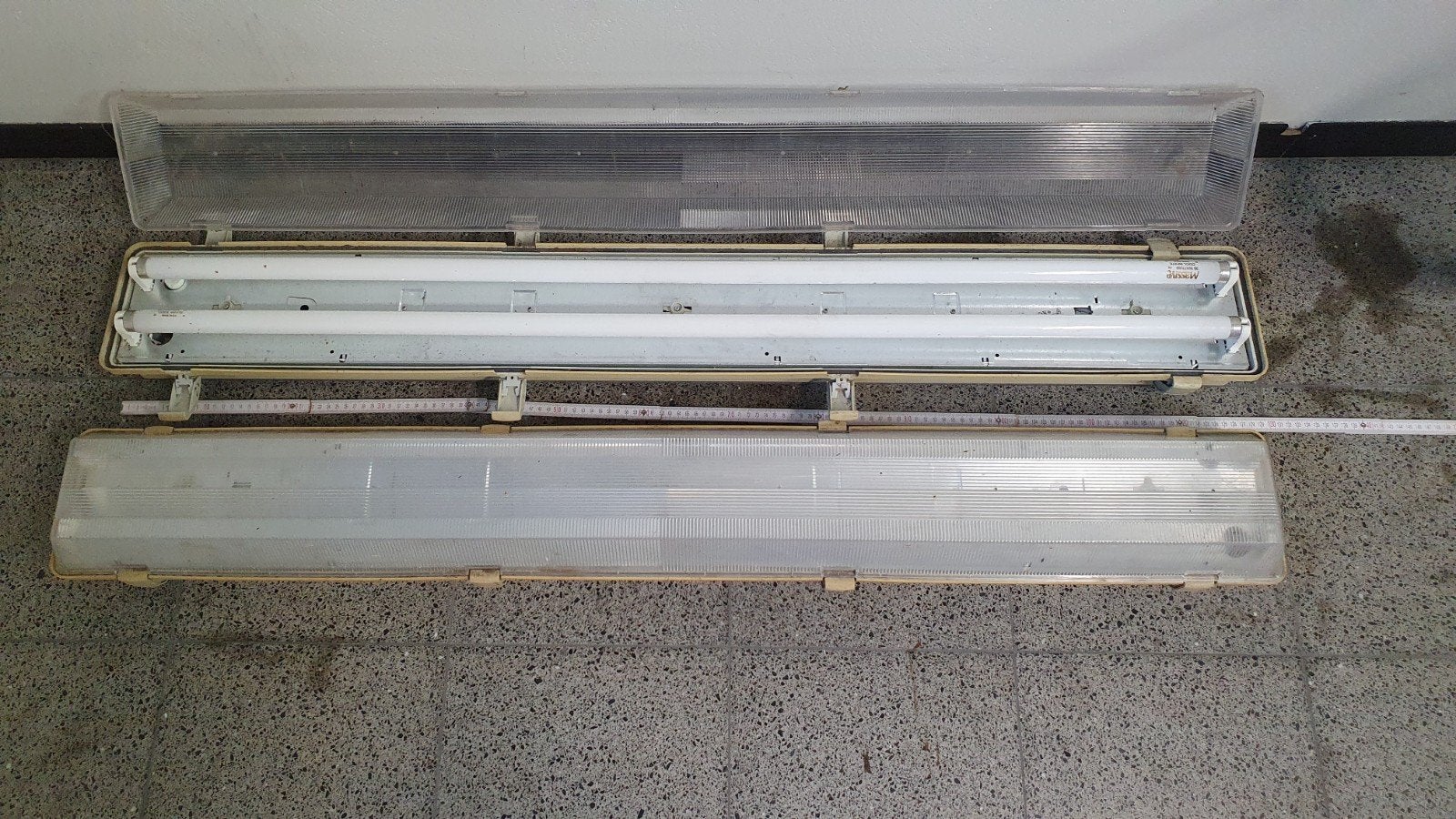 set waterdichte TL licht armaturen (126 cm) voor vb garage, Ophalen, Gebruikt, Armatuur