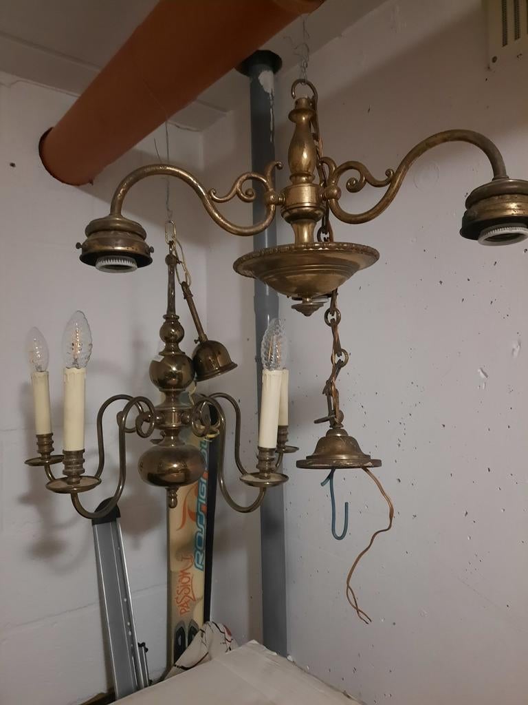 2 antieke koperen lusters, Ophalen