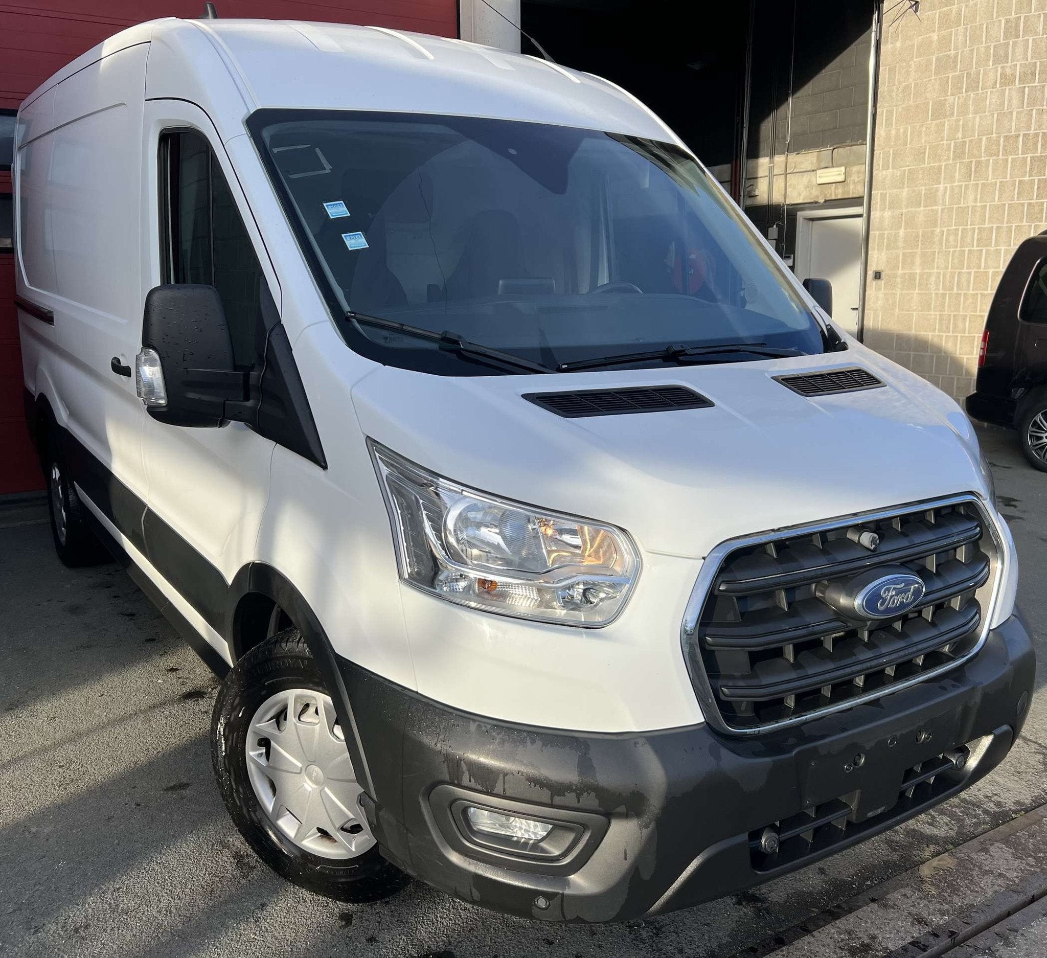 Ford Transit 2.0 TDCi L2H2 AWD Ambiente + CAMÉRA + NAVI, Achat, Euro 6, Entreprise, 3 places