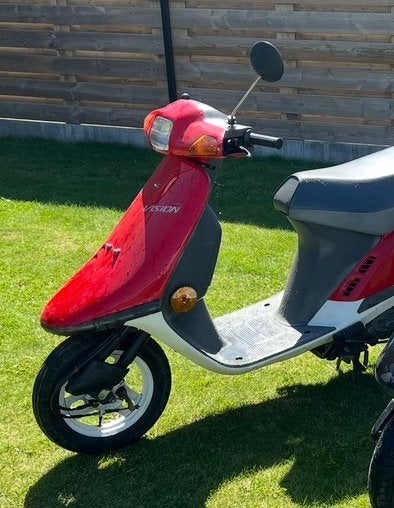 Honda vision 50 cc, Fietsen en Brommers, Ophalen