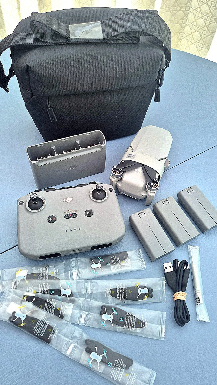 drone DJI Mini 4k, DJI