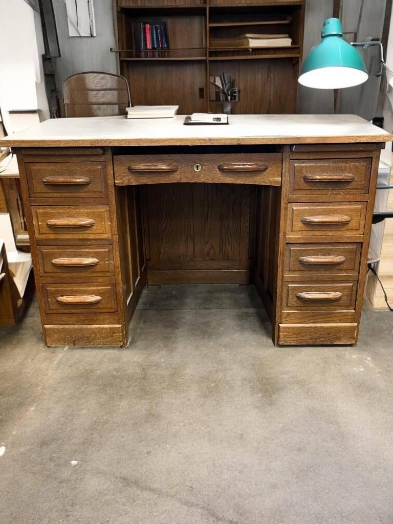 vintage Amerikaans bureau / desk, Antiek en Kunst, Curiosa en Brocante, Ophalen