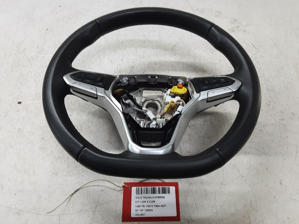VOLANT DIRECTION Volkswagen Tiguan (CT1) (571419089E), Volkswagen, Mevr. I. Hauben, Utilisé, Rue de l'Espoir 34 34
4030  GRIVEGNÉE, BE