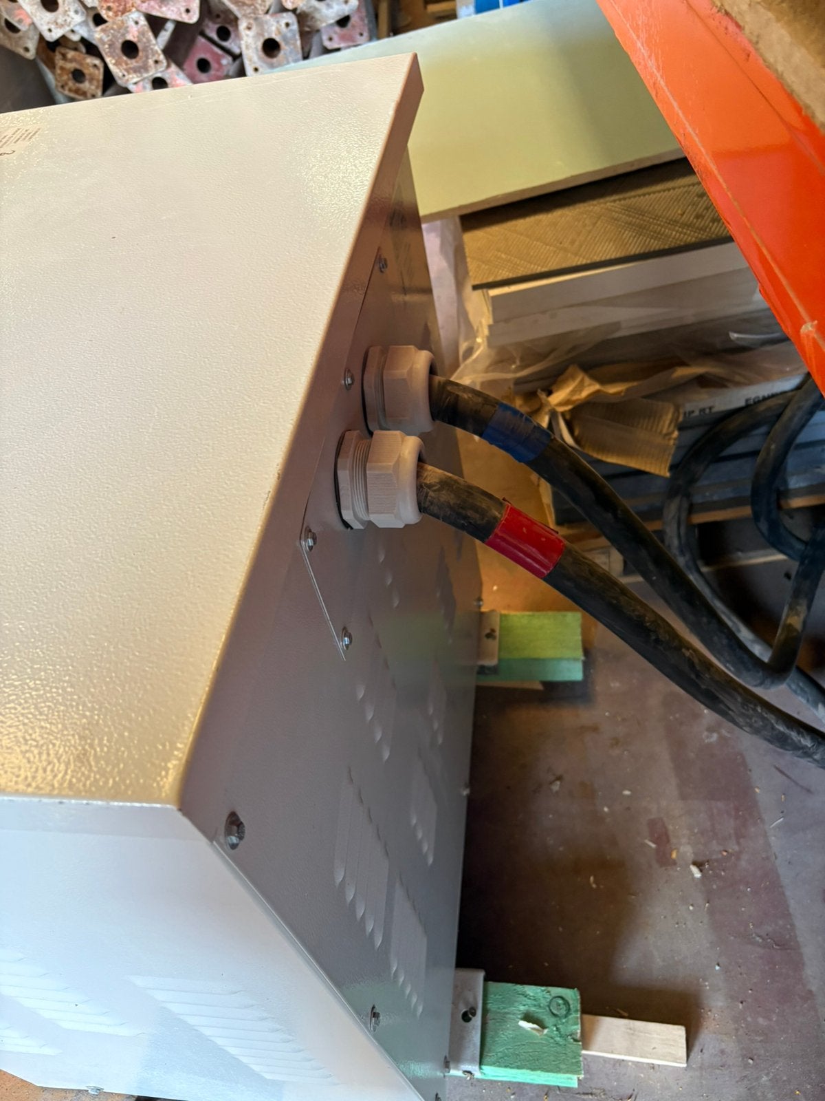 Driefasige elektrische transformator, Doe-het-zelf en Bouw, Elektrisch startend, Overige typen, Ophalen of Verzenden, Zo goed als nieuw