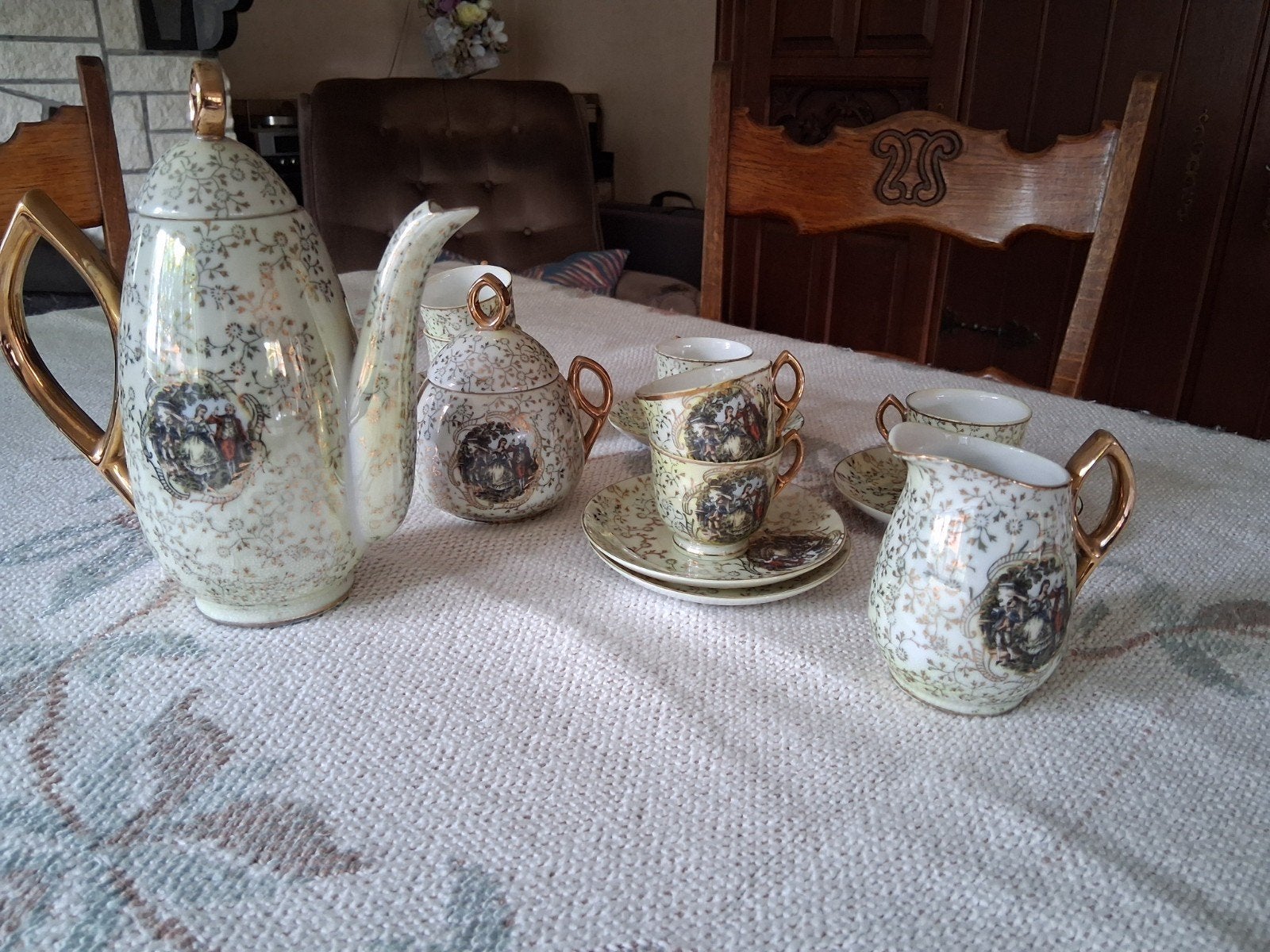 Vintage servies, Enlèvement