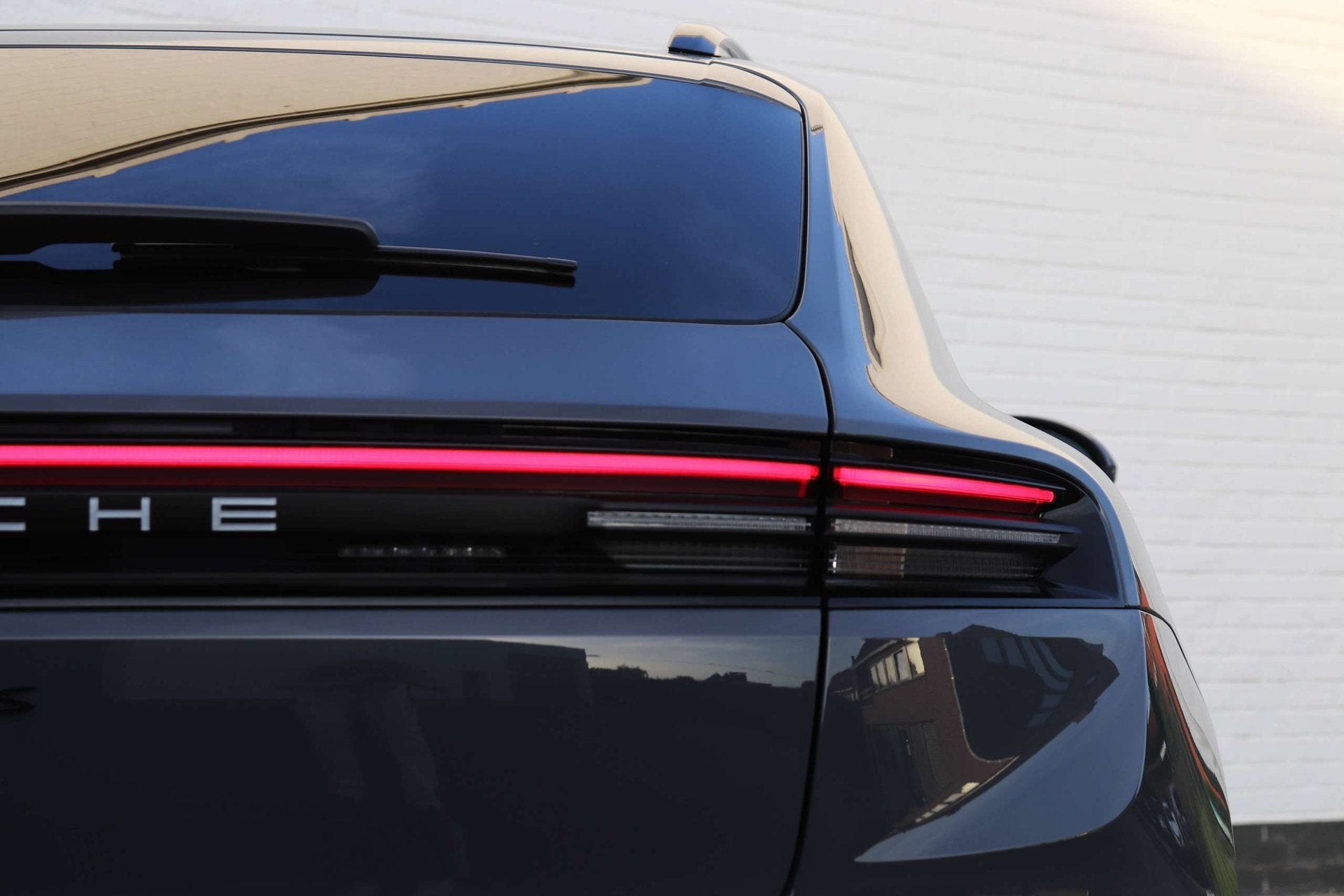 Porsche Macan 4S 100 kWh - Off Road Design Pack/Bose/Pano/22, Auto's, Automaat, Gebruikt, 5 zetels, 5 deurs