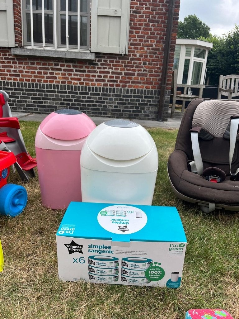 2 Tommee Tippee Simplee Sangenic luieremmers + vullingen, Ophalen, Gebruikt, Sangenic