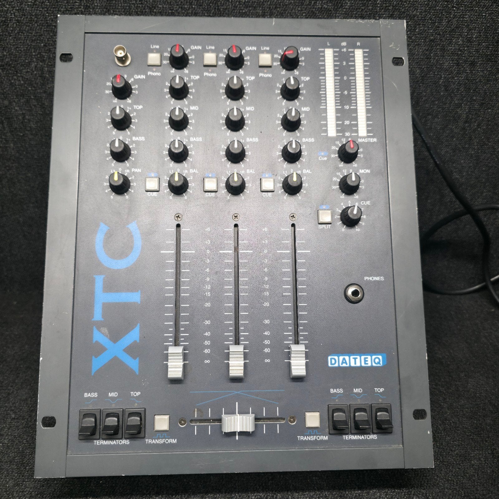 DATEQ  XTC   nette  top dj mixer / mengpaneel, Ophalen of Verzenden