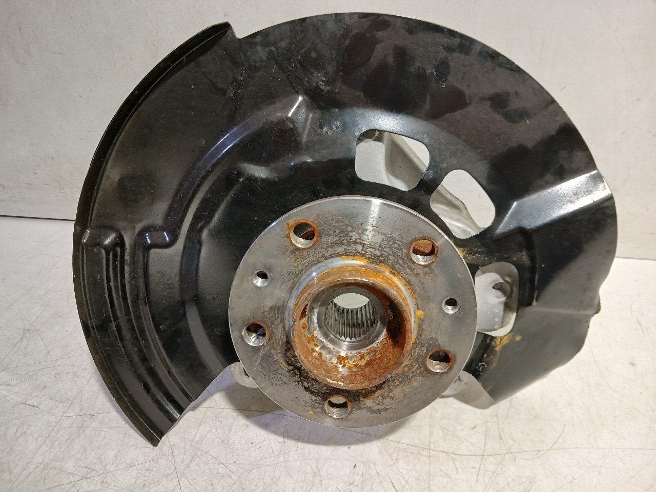 Wielnaaf links voor Renault Espace, Onderdelen@venauto.nl, Van der Ven Autorecycling B.V., Ettenseweg 76, 4706 PB Roosendaal, The Netherlands