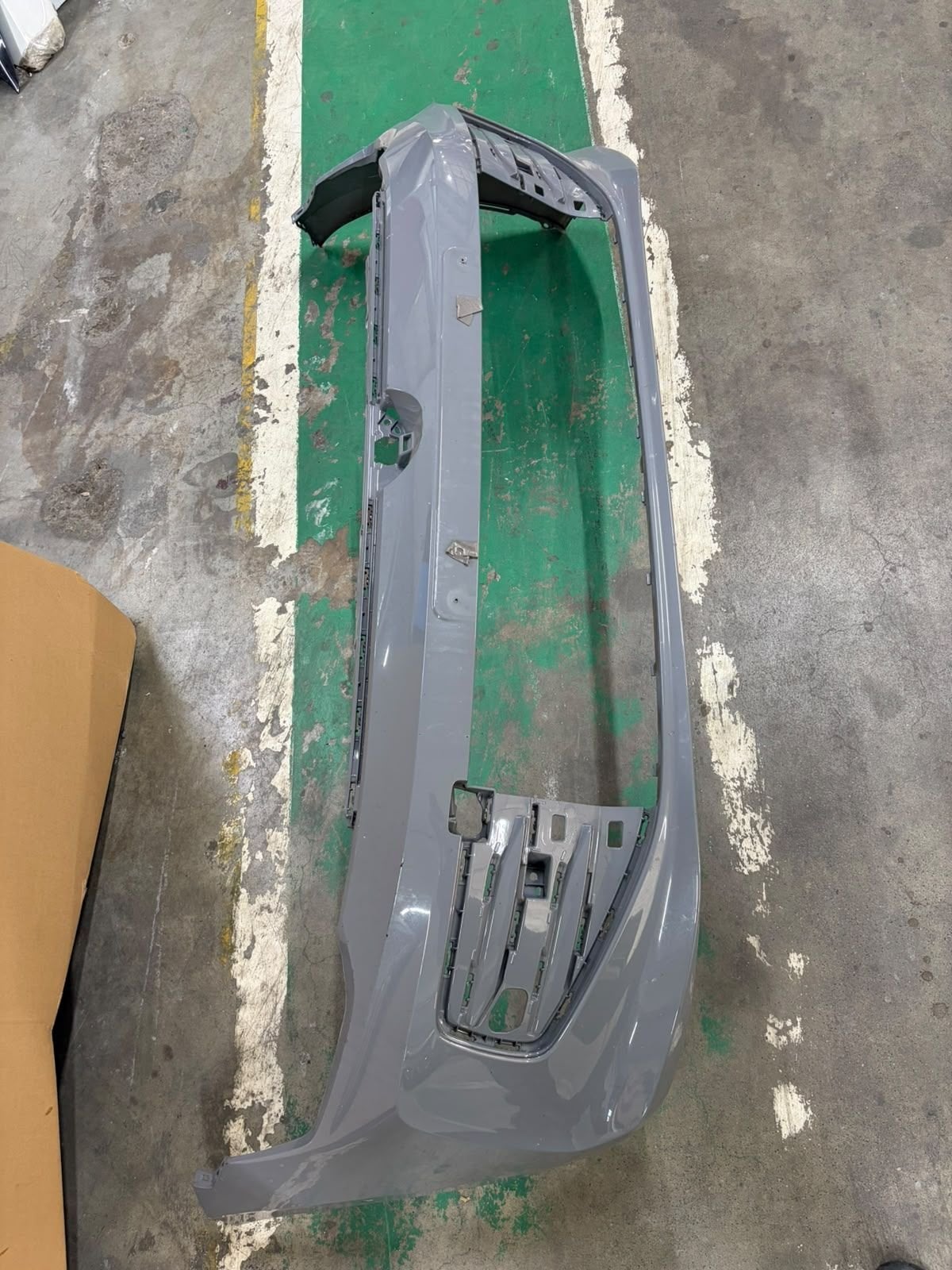 Originele VW Golf 8 Voorbumper (2020+) – OEM 5H0807221AA, Gebruikt, -, -, Ophalen of Verzenden