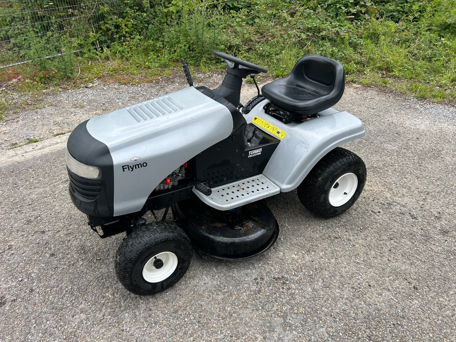 Tracteur tondeuse husqvarna flymo, Enlèvement ou Envoi, Utilisé, Démarrage électrique, 90 à 120 cm