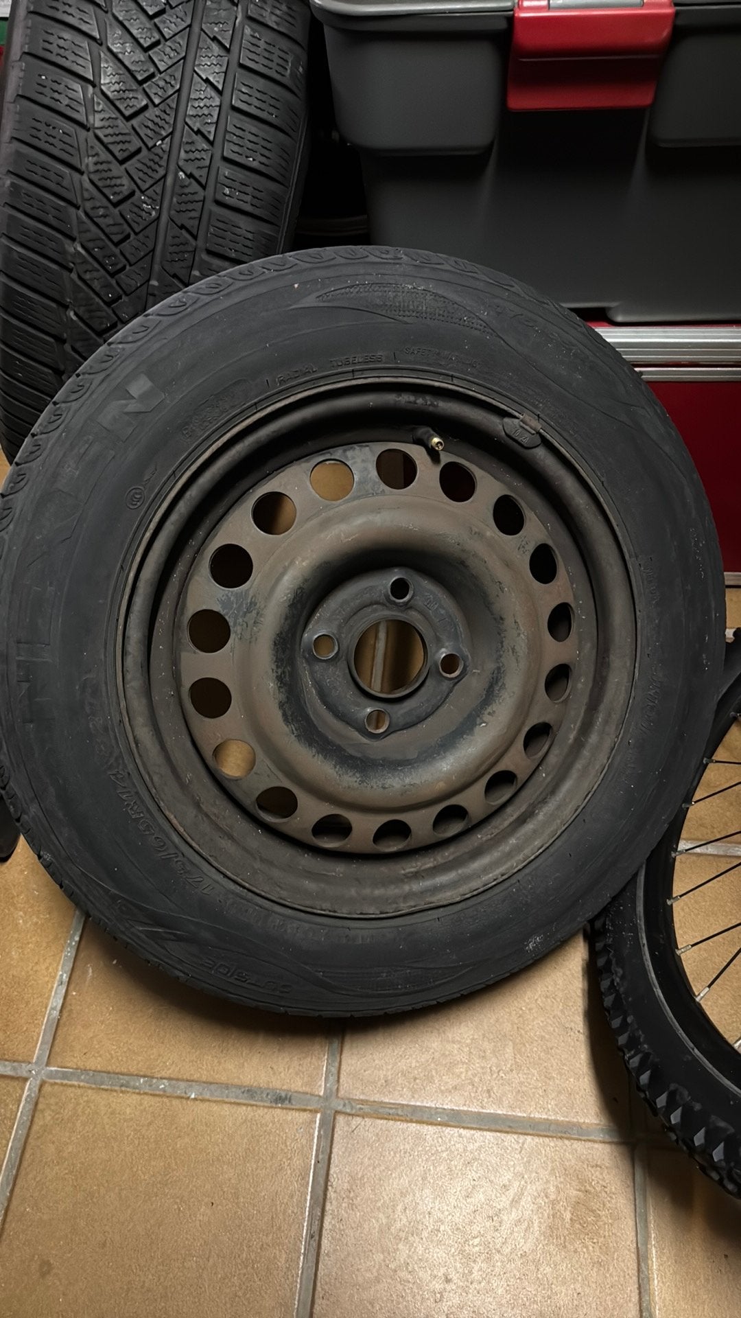 4 Jantes + Pneus 175/65R14 82T, Autos : Pièces & Accessoires, Pneus & Jantes, 14 pouces, Pneus et Jantes, 175 mm, Véhicule de tourisme