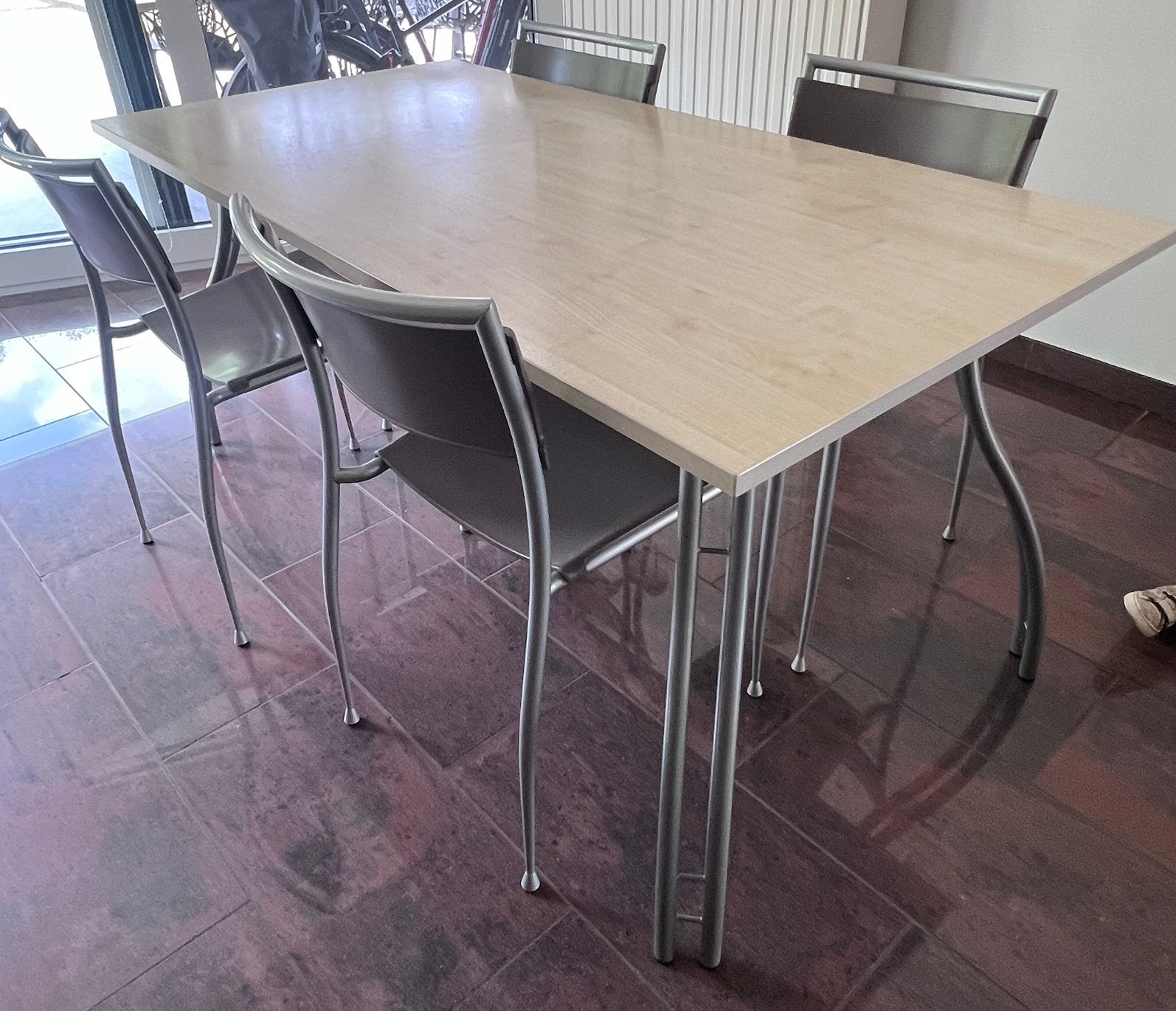 Keuke tafel met 4 stoelen, Ophalen, Gebruikt