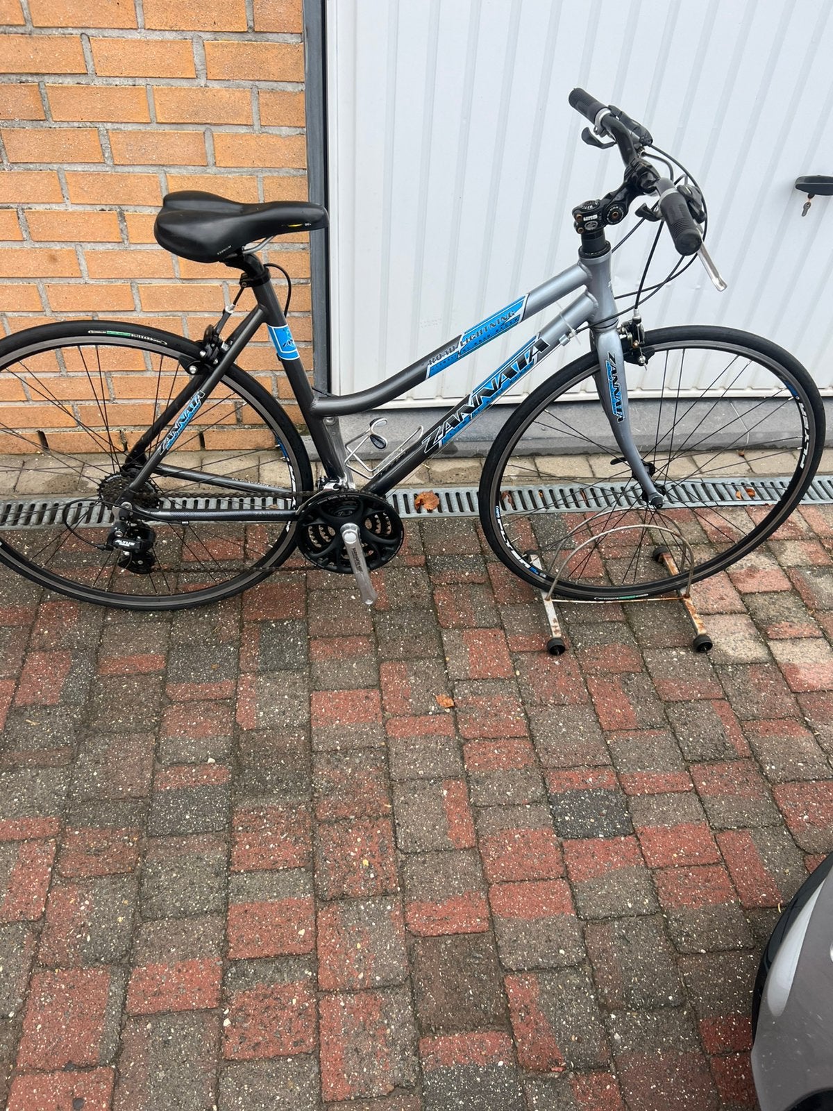 Sportieve damesfiets 28 inch, Fietsen en Brommers, Ophalen, Zo goed als nieuw, 28 inch