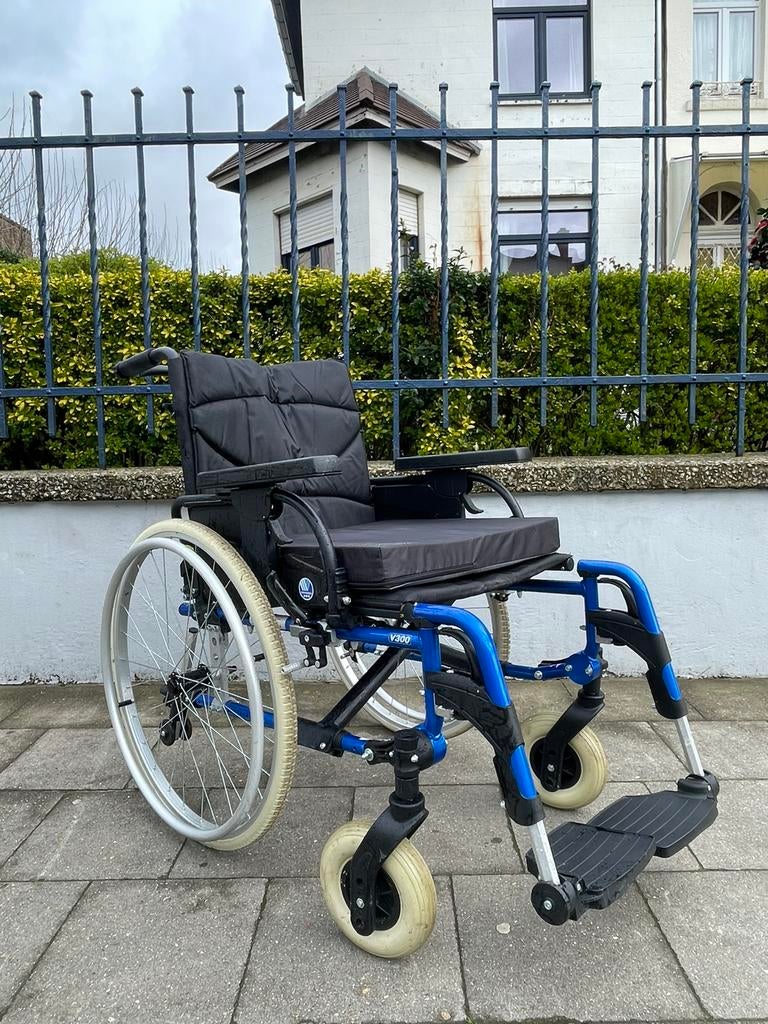 Vermeiren V 300 opvouwbare rolstoel nieuwstaat, Diversen, Ophalen of Verzenden, Inklapbaar, Zo goed als nieuw, Handbewogen rolstoel