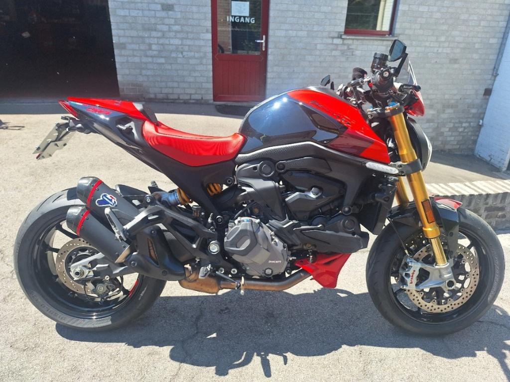Ducati Monster Plus 937 SP en parfait état avec garantie, Motos, Échappement sport, Permis Moto A, Entreprise, Occasion