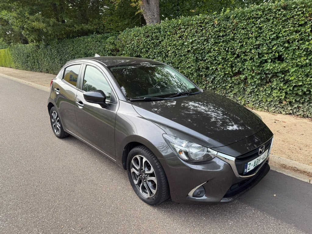 Mazda 2 Hakoné Essence 90CV en option complète, Argent ou Gris, Achat, Euro 6, Noir