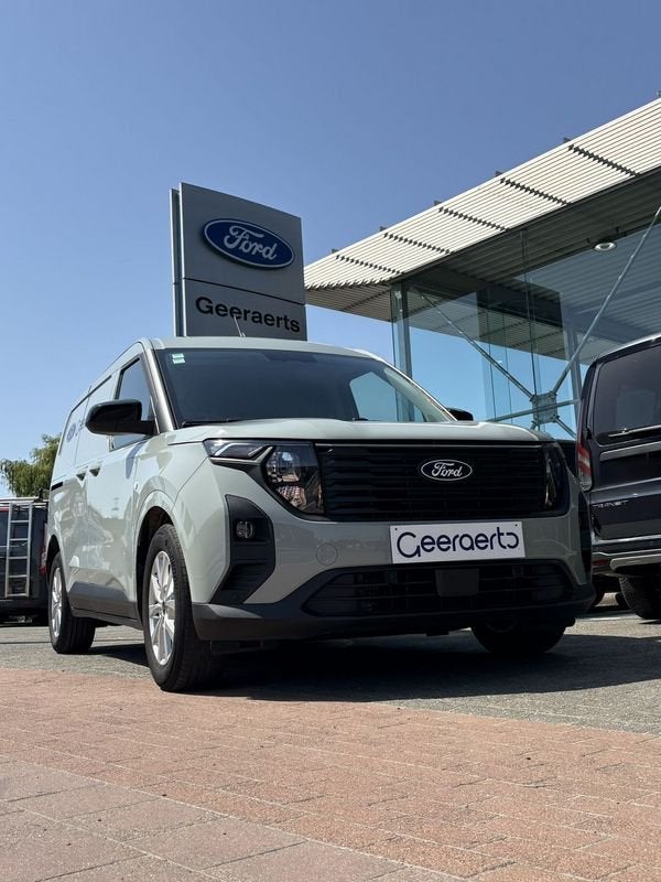 Ford Transit Courier Ecoboost Limited, Argent ou Gris, Achat, Entreprise, 2 places