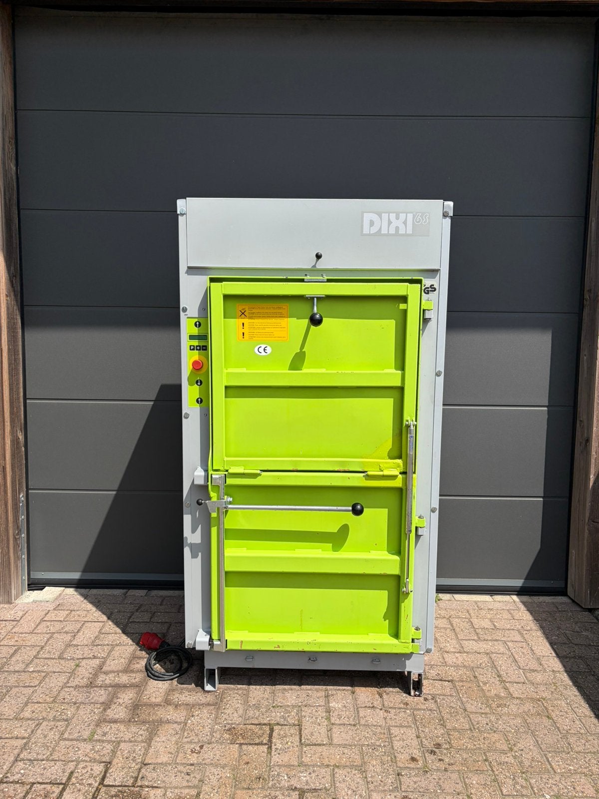 Dixi 6S | Papierpers | Plasticpers | Balenpers, Ophalen of Verzenden