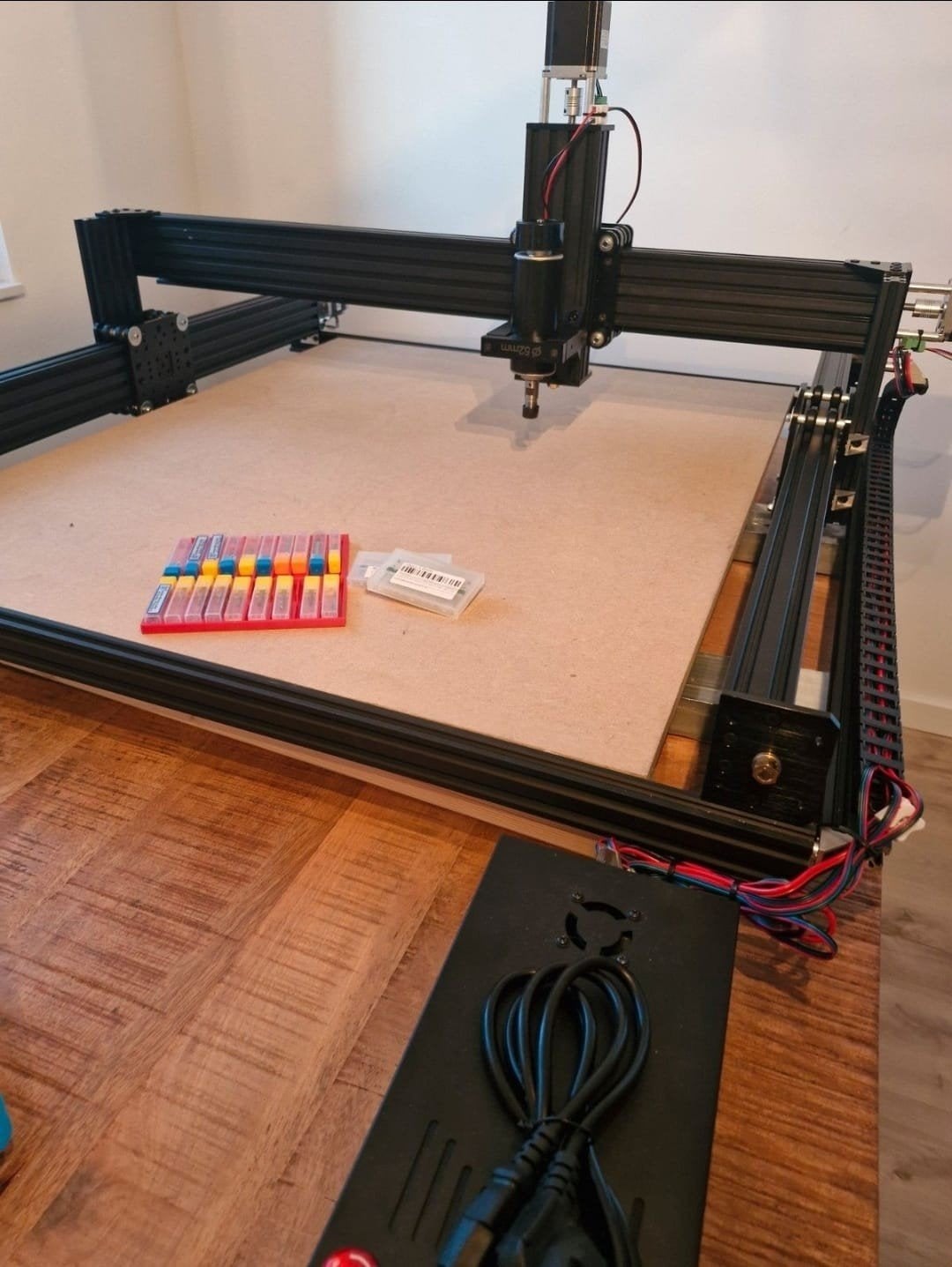 cnc freesmachine 1000x1000mm, Doe-het-zelf en Bouw, Ophalen of Verzenden, Zo goed als nieuw, Elektrisch, Bovenfrees