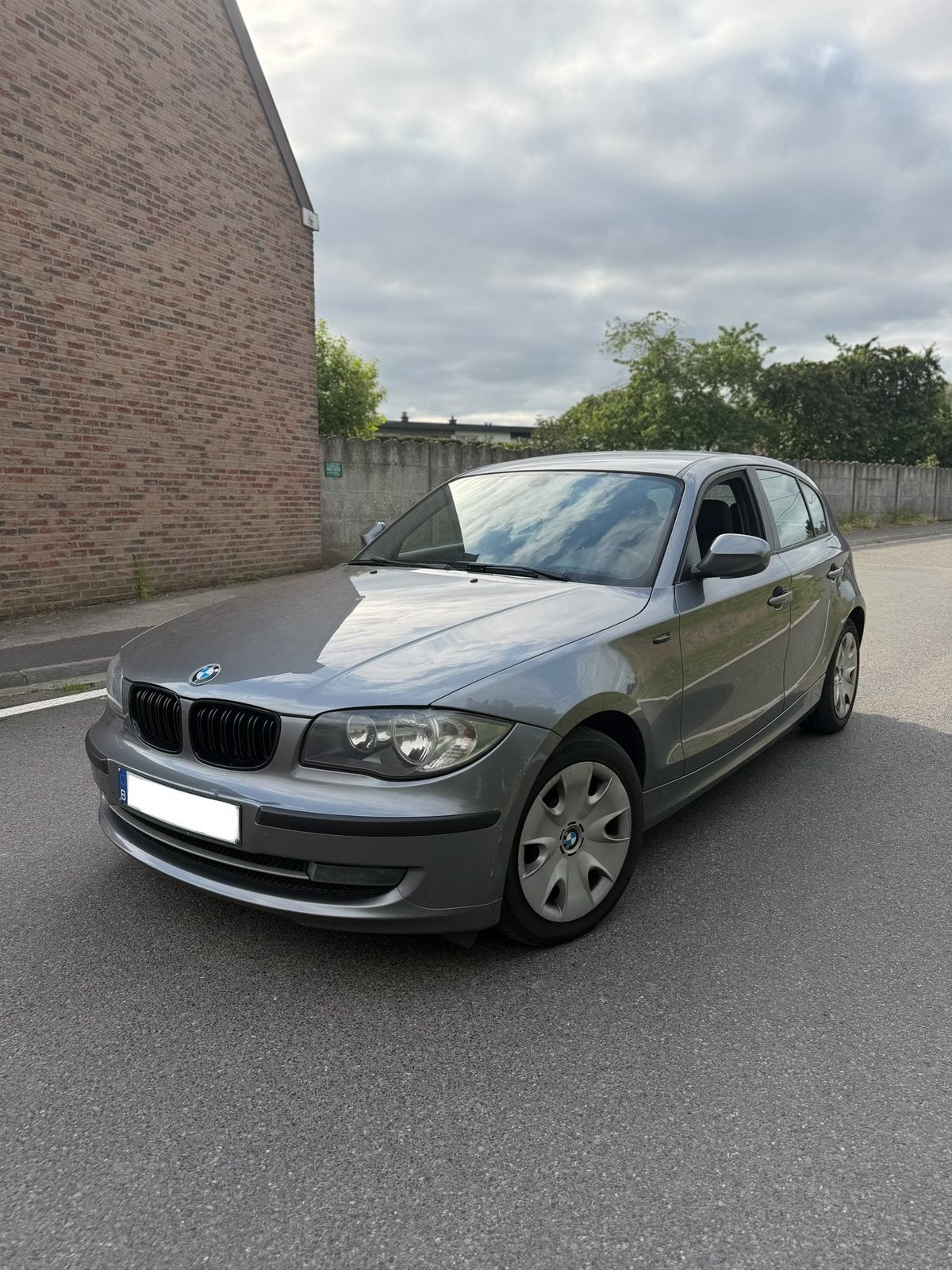 BMW serie 1, Autos, Argent ou Gris, Achat, Entreprise, Boîte manuelle
