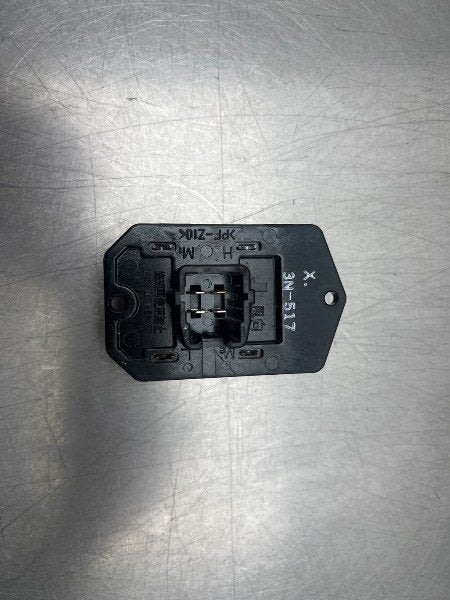 KACHELWEERSTAND Toyota Yaris III (P13) (|3N517|), Gebruikt, Toyota