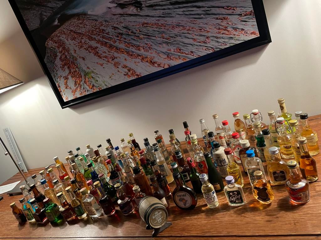 Mignonnettes alcool collector, Enlèvement ou Envoi