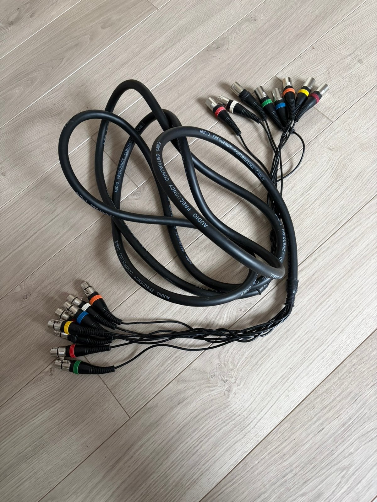 Multikabel XLR 8x - 5 meter, Audio, Tv en Foto, Audiokabels en Televisiekabels, Ophalen, Zo goed als nieuw