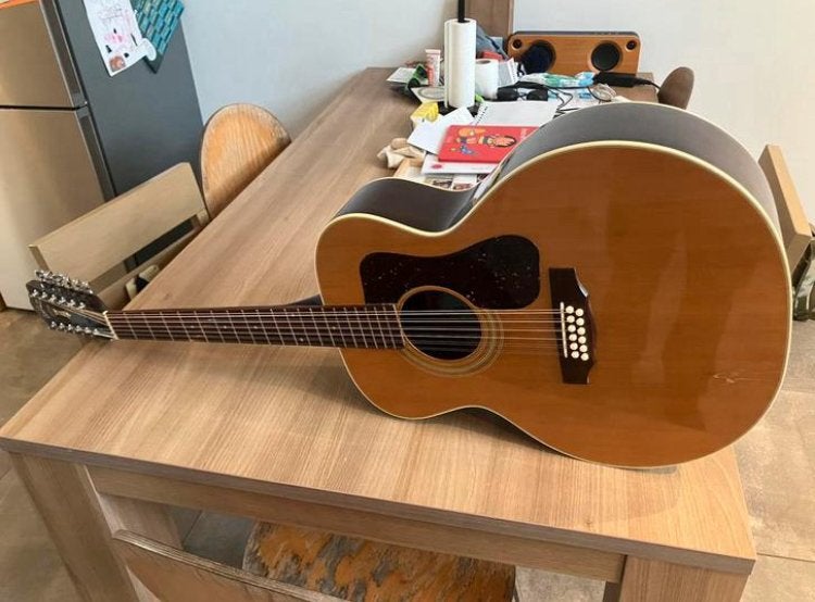 Guild f212nt 12string lefty, Muziek en Instrumenten, Snaarinstrumenten | Gitaren | Akoestisch, Ophalen, Gebruikt, Met koffer