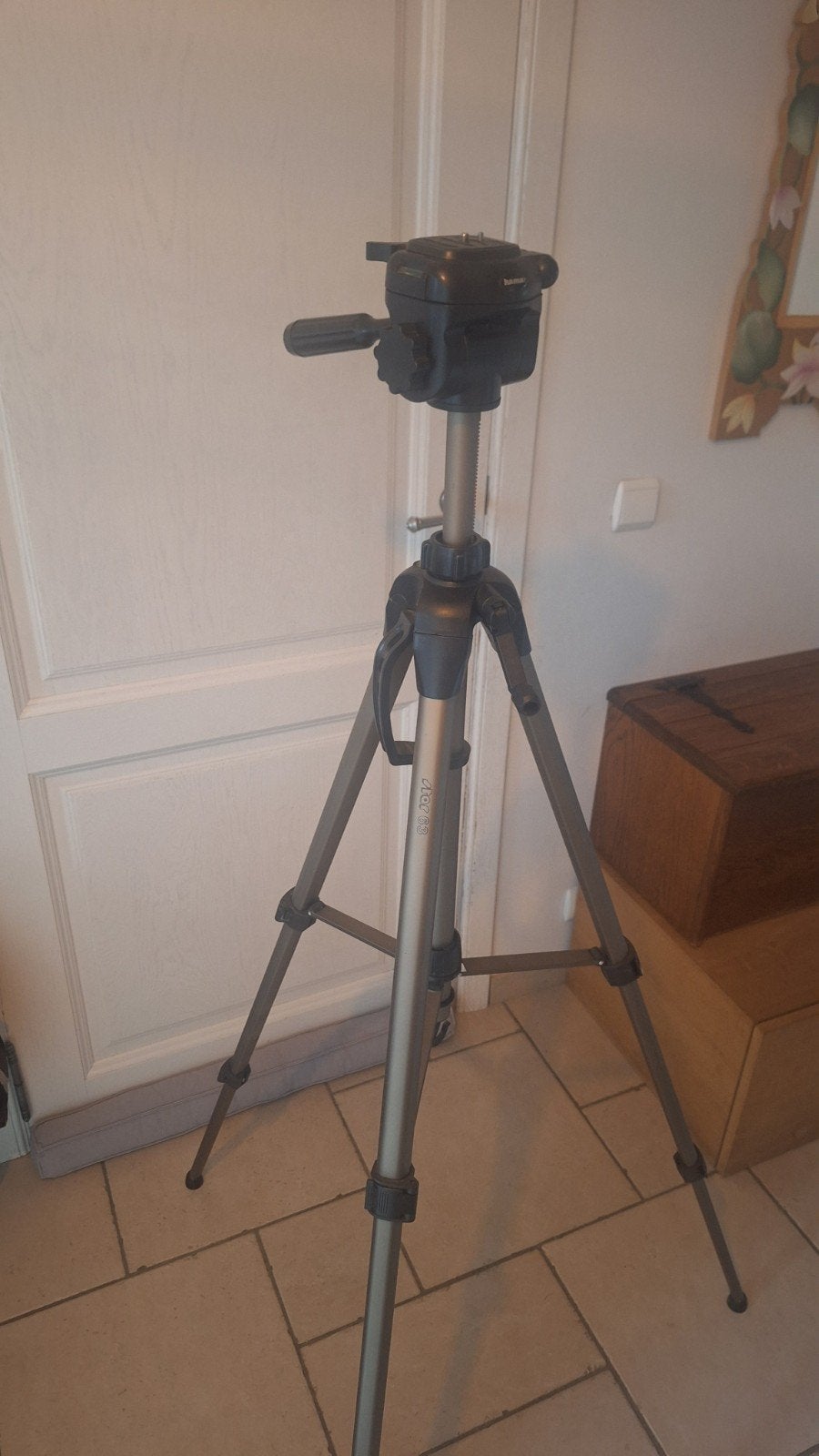 Trépied photo et vidéo Hama Star 63 (avec plateau rapide), TV, Hi-fi & Vidéo, Enlèvement ou Envoi, Trépied, Avec poignée, Hama