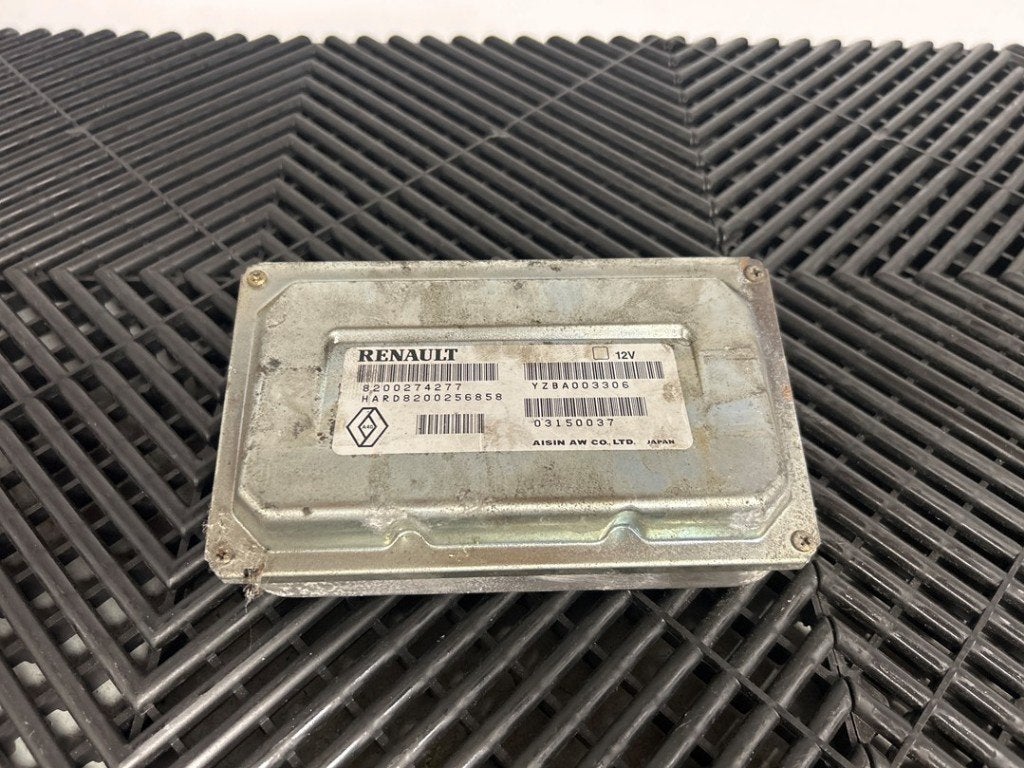 CALCULATEUR ECU BOITE DE VITESSES Renault Espace (JK), Renault, Utilisé, Peter-Huppertz-Straße 5
51063  Köln, DE, Dialog.deutschland@renault.de
