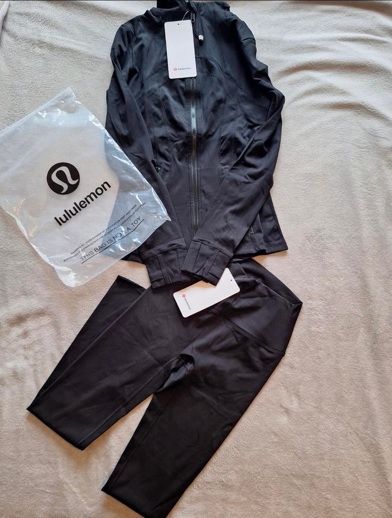 Zwarte Lululemon Set, Kleding | Dames, Sportkleding, Ophalen of Verzenden, Zwart, Yoga