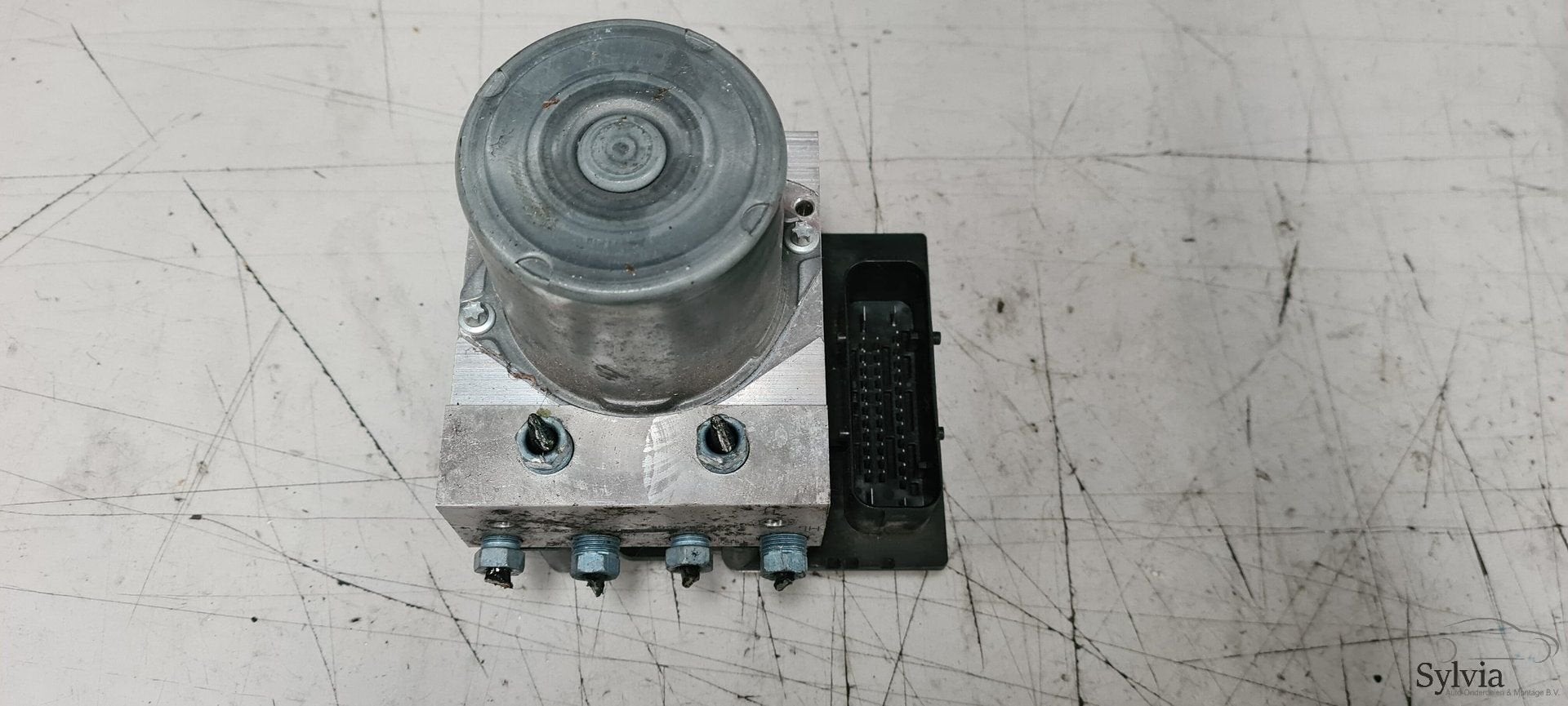 ABS POMP BMW X1  E84 6792350 / 6792351, Gebruikt, -, -, Ophalen of Verzenden