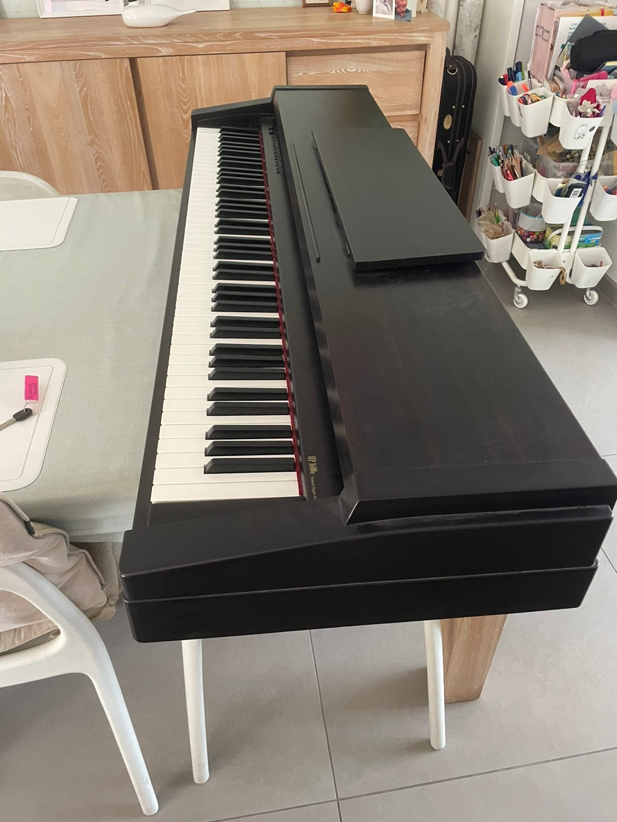 Piano roland ., Muziek en Instrumenten, Piano's, Ophalen, Gebruikt, Zwart, Digitaal