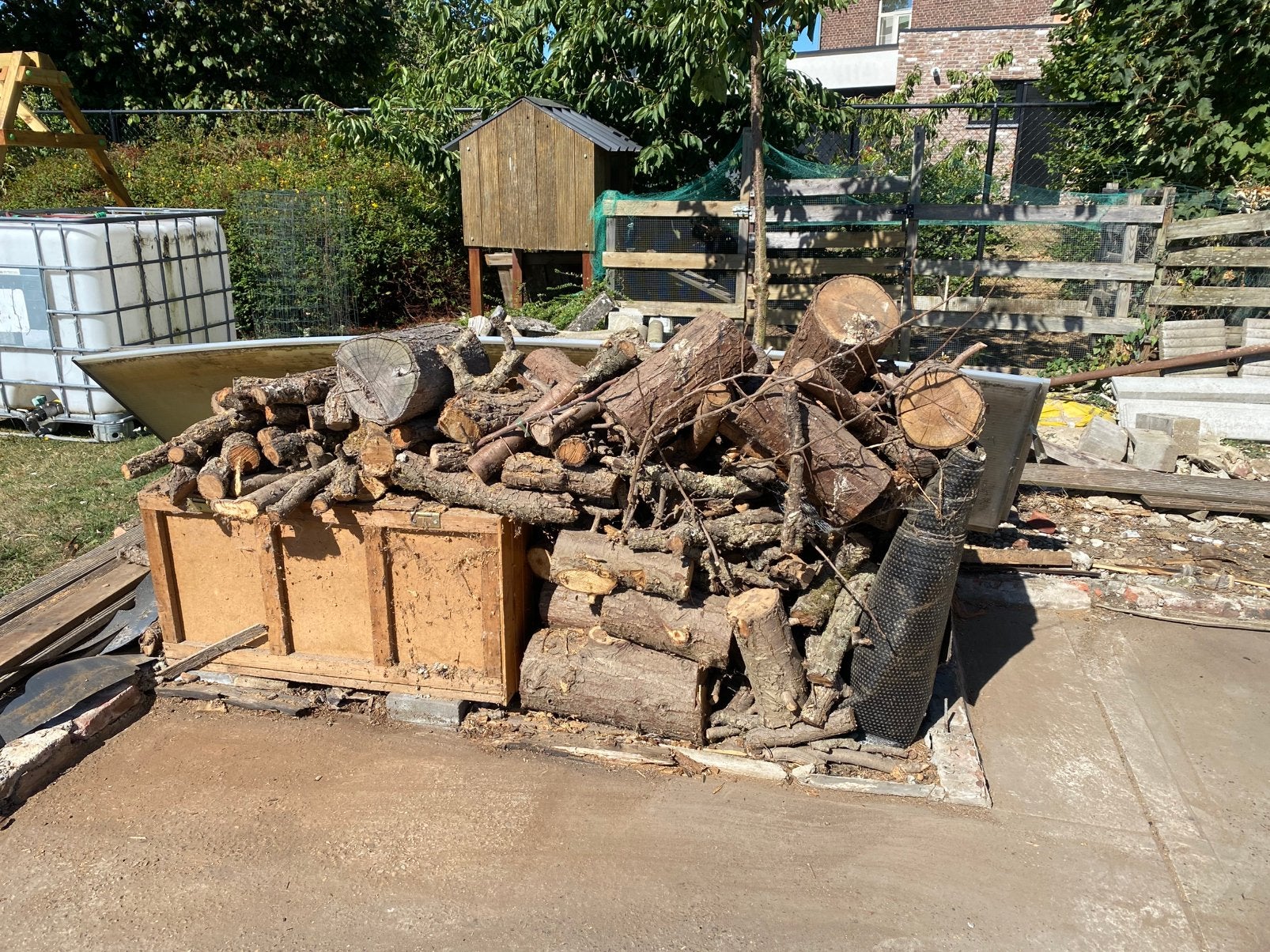(Peren)hout - 3 jaar gedroogd - voor haard of houtbewerking, Tuin en Terras, Brandhout, Ophalen, Takken