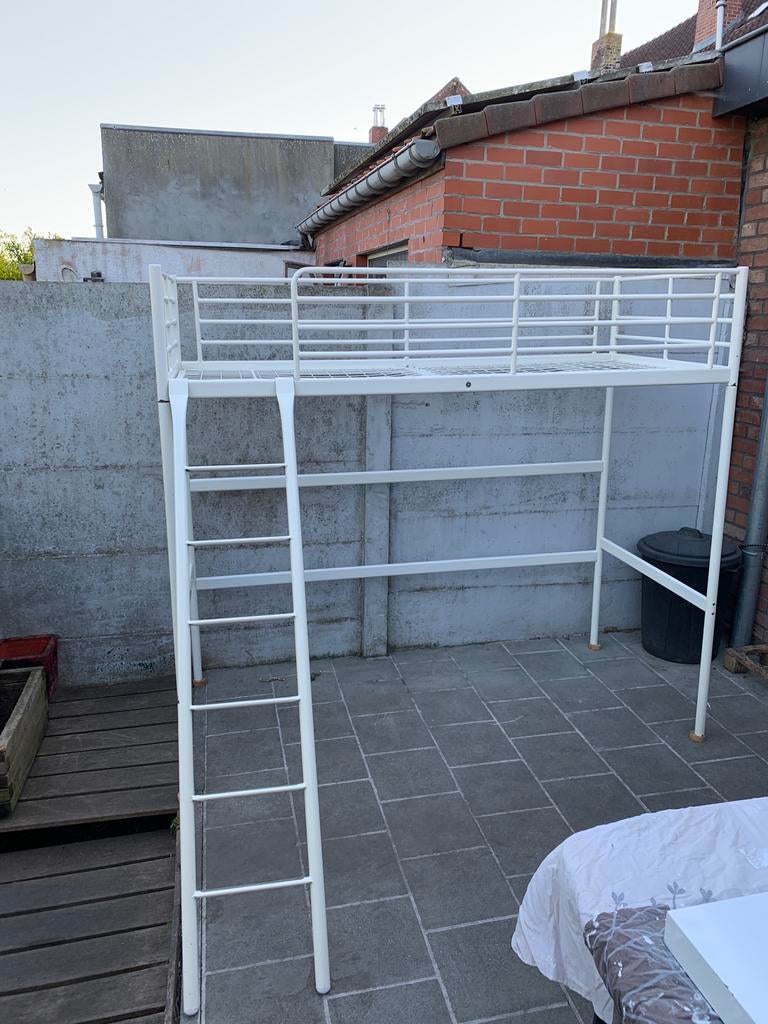 Lit mezzanine 1 personne en métal - bon état, Ophalen, Zo goed als nieuw, Hoogslaper
