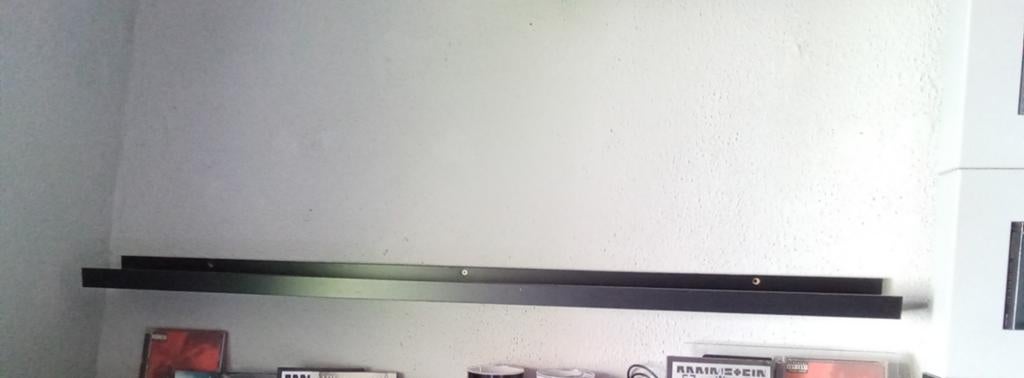 Muur / wandplank ikea, Ophalen