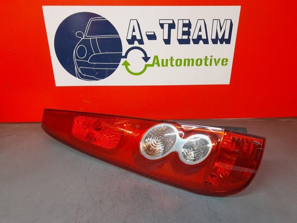 FEU ARRIÈRE GAUCHE Ford Fiesta 5 (JD / JH), Utilisé, Ford